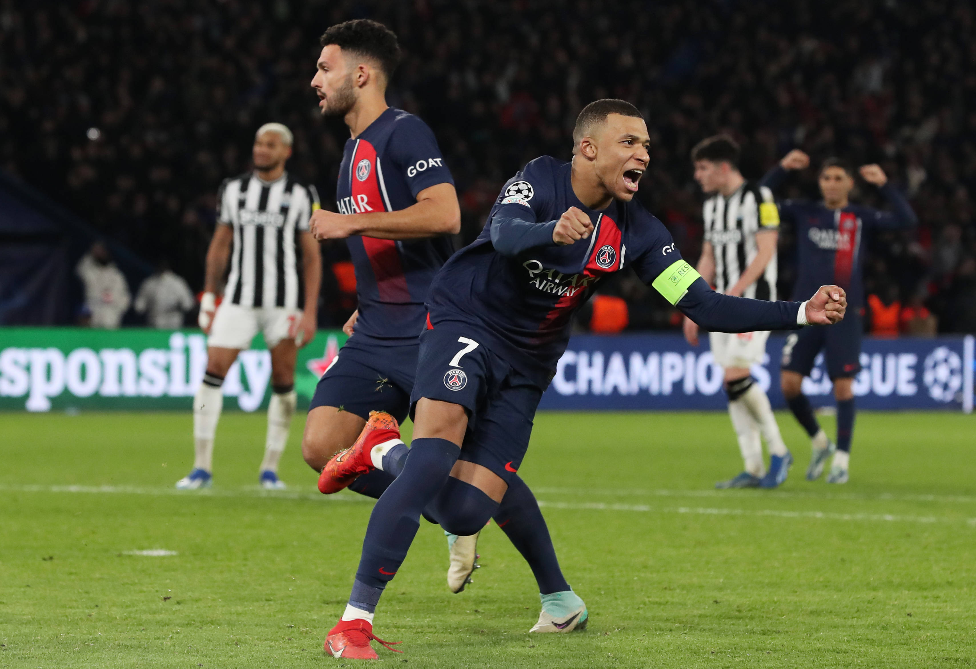 九游体育关于浓眉哥重要时刻晋级下一阶段，巴黎圣日耳曼带队取胜！的信息