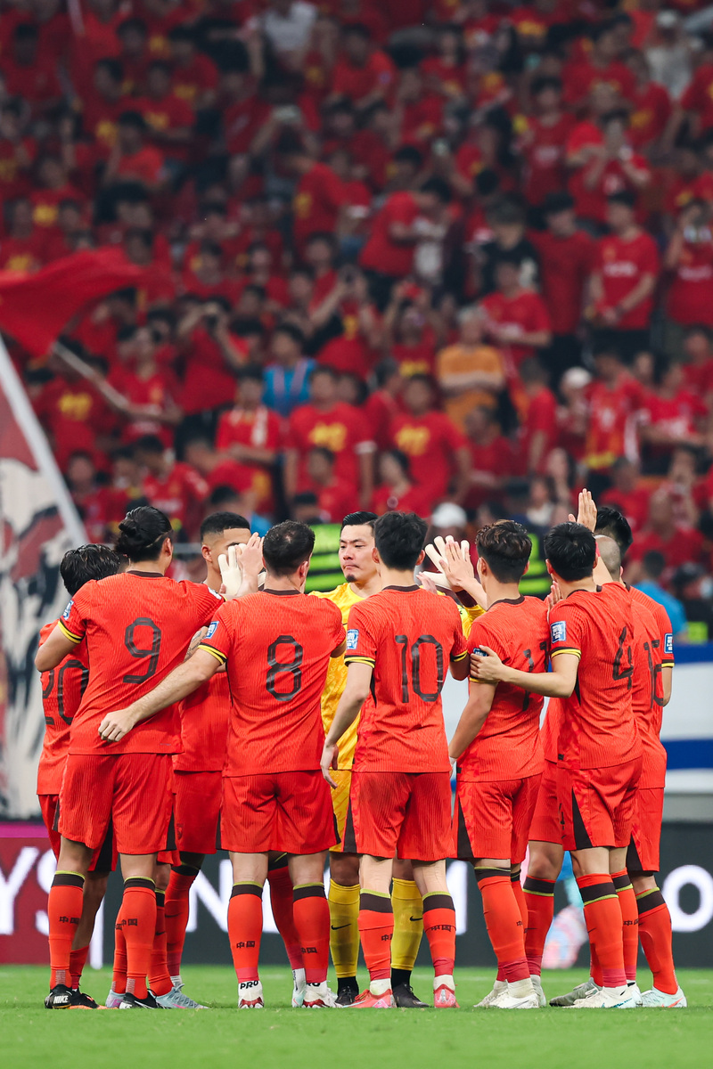 足总杯集结日走向成谜，那不勒斯临场应变，信心回归，球队文化再被提及的简单介绍