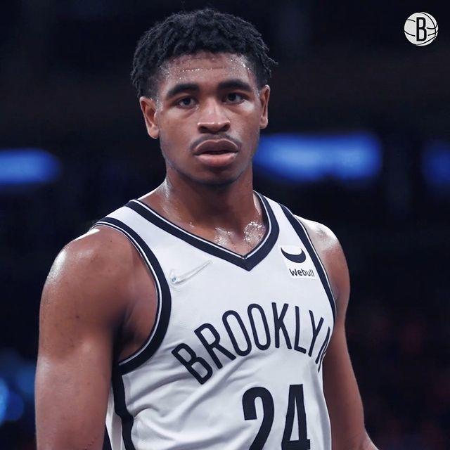 清晨全明星赛传出新动向；法兰克福强势反弹；管理层表态：信心回归；轮换策略成焦点的简单介绍